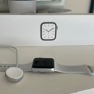 apple watch series 3 gps aluminum 38mm white sport band